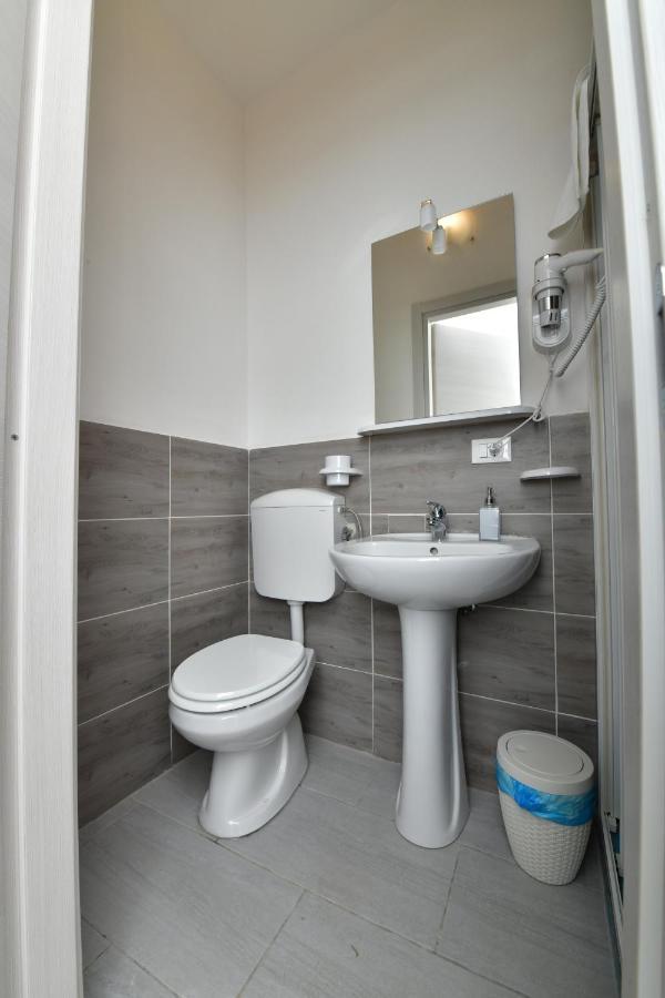 A San Lazzaro Rooms San Lazzaro di Savena Kültér fotó